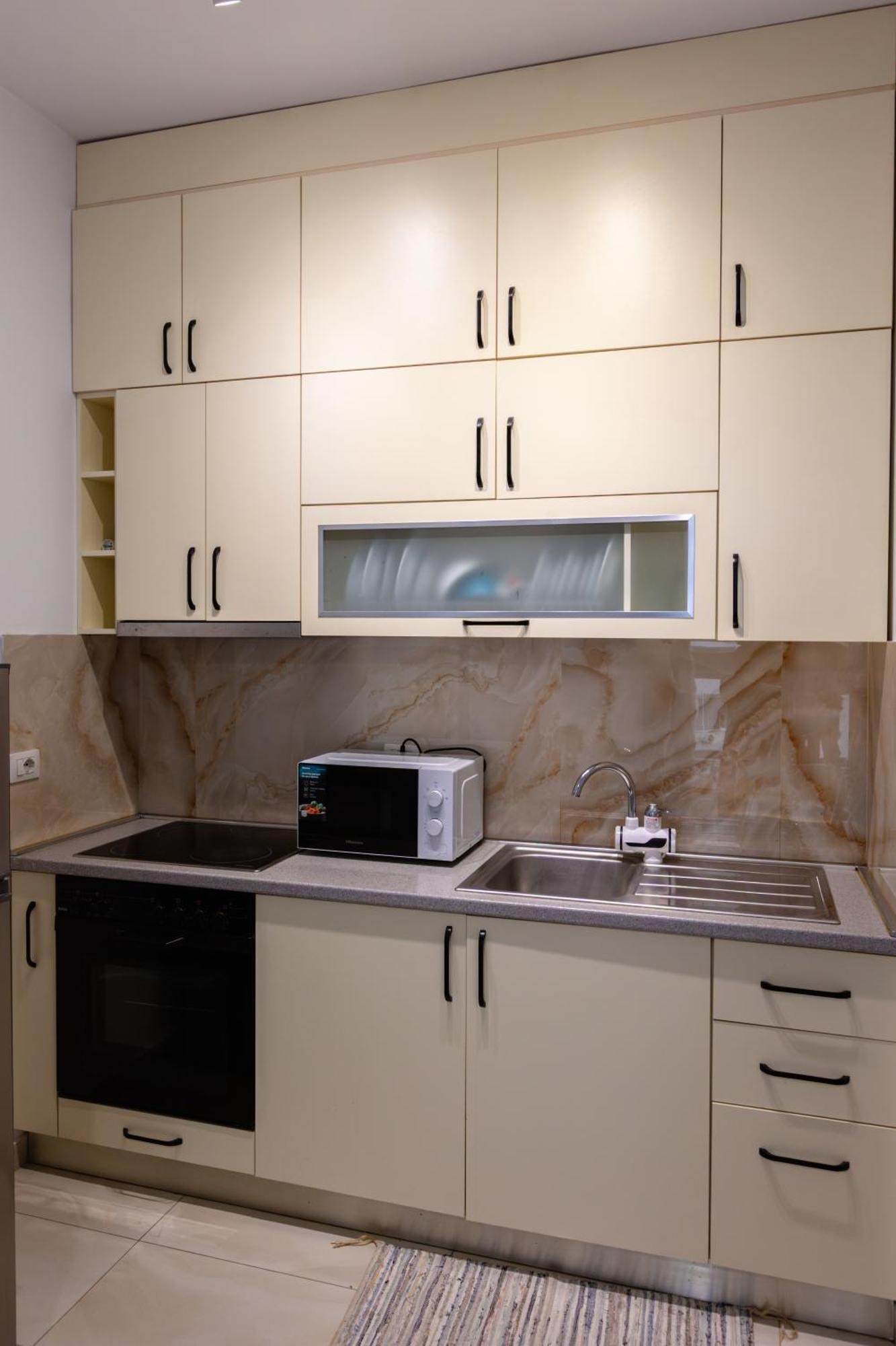 Apartman Happy 1 *